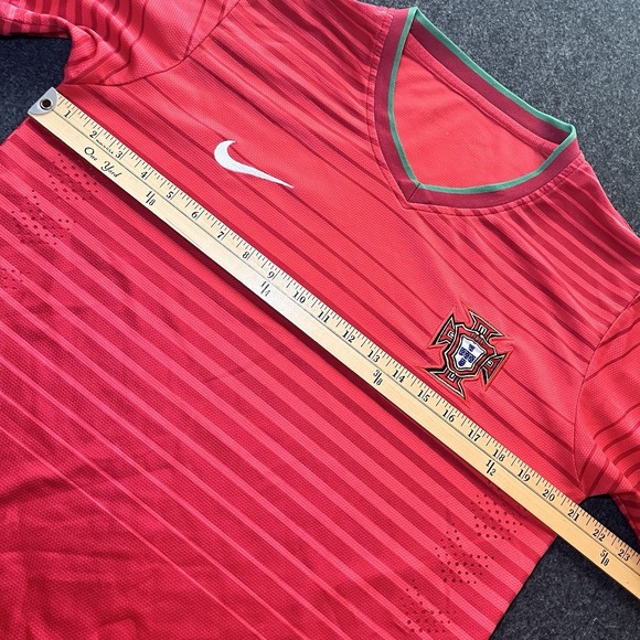 Nike Portugal 2014-2015 Home Football Shirt Soccer Jersey Red Men's Size S - Picture 5 of 6
